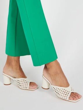 Intentionally Blank Cassandra Weave Mule Vegan Heel Sandal Size 9 In Cream